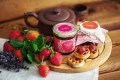 клубника с мятой